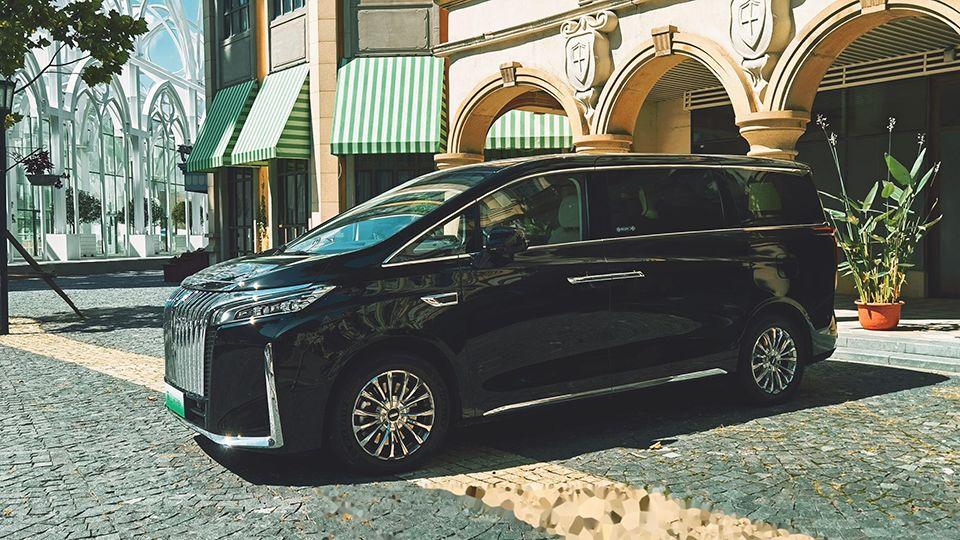 2024年汽車價(jià)格戰(zhàn),插混與純電,更適合買混動(dòng)?