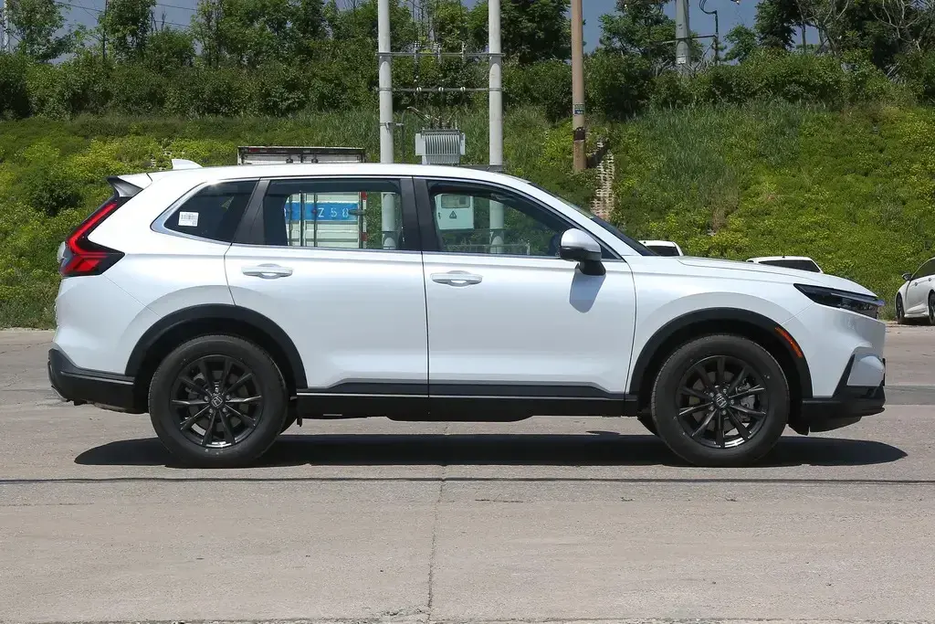 深度分析,理想L6會(huì)不會(huì)搶掉本田王牌SUV CRV的一部分市場(chǎng)?