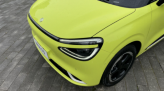 自動泊車堪比老司機?試駕A0級電車新生東風納米01