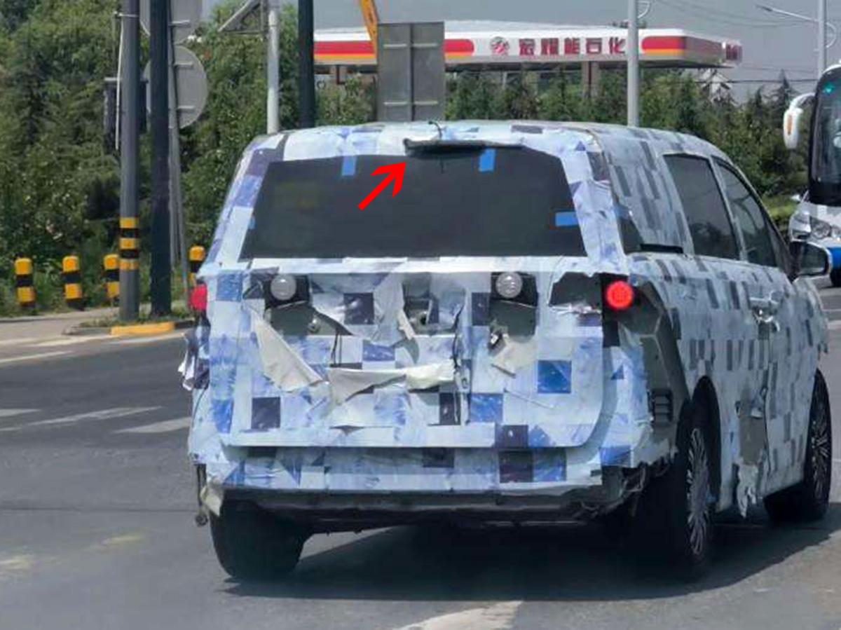 對(duì)標(biāo)本田奧德賽?比亞迪全新MPV諜照曝光,下半年正式亮相