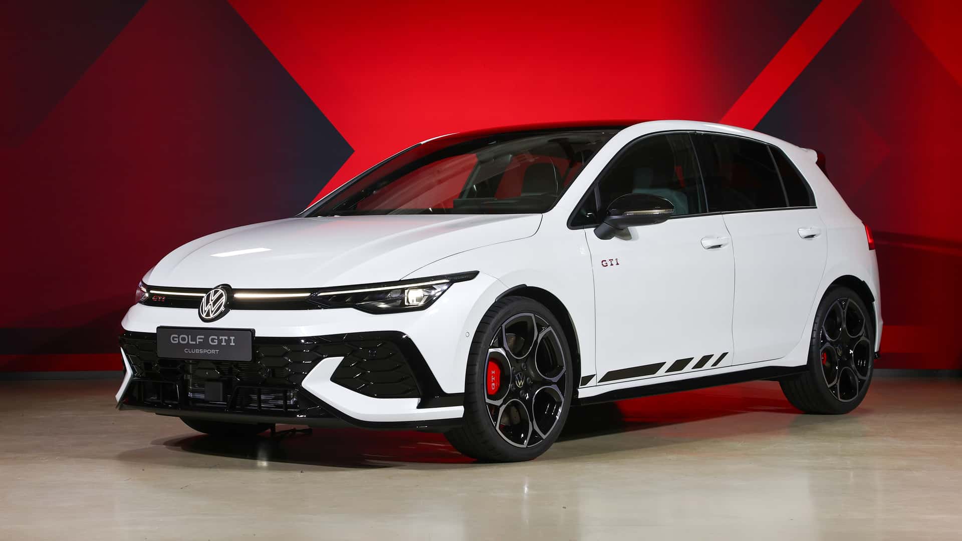 最強前驅大眾迎來更新,中期改款大眾高爾夫GTI Clubsport正式首發