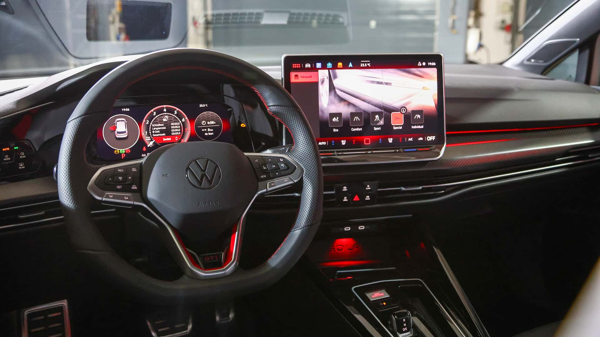 最強前驅大眾迎來更新,中期改款大眾高爾夫GTI Clubsport正式首發