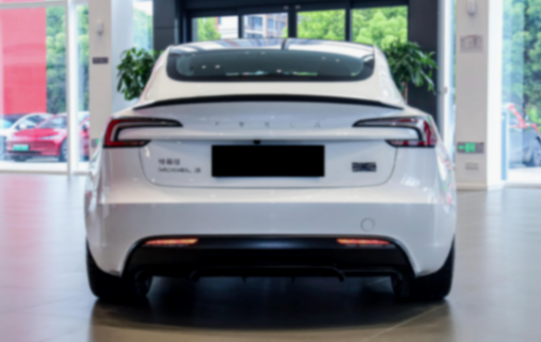 33.59萬起,特斯拉新款Model 3高性能版開售,運(yùn)動(dòng)套件+零百3.1秒