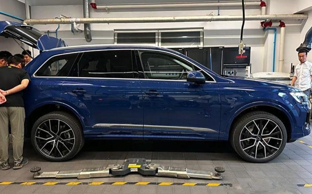 現款63.28萬起售,新款奧迪Q7實車現身國內,提供兩種動力可選