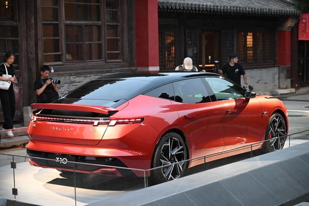 定位新豪華旗艦轎車,領(lǐng)克Z10進階而來