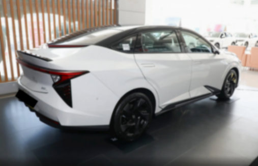 靈悉品牌上新車,12.98萬元續(xù)航520km,能否吸引年輕消費者?