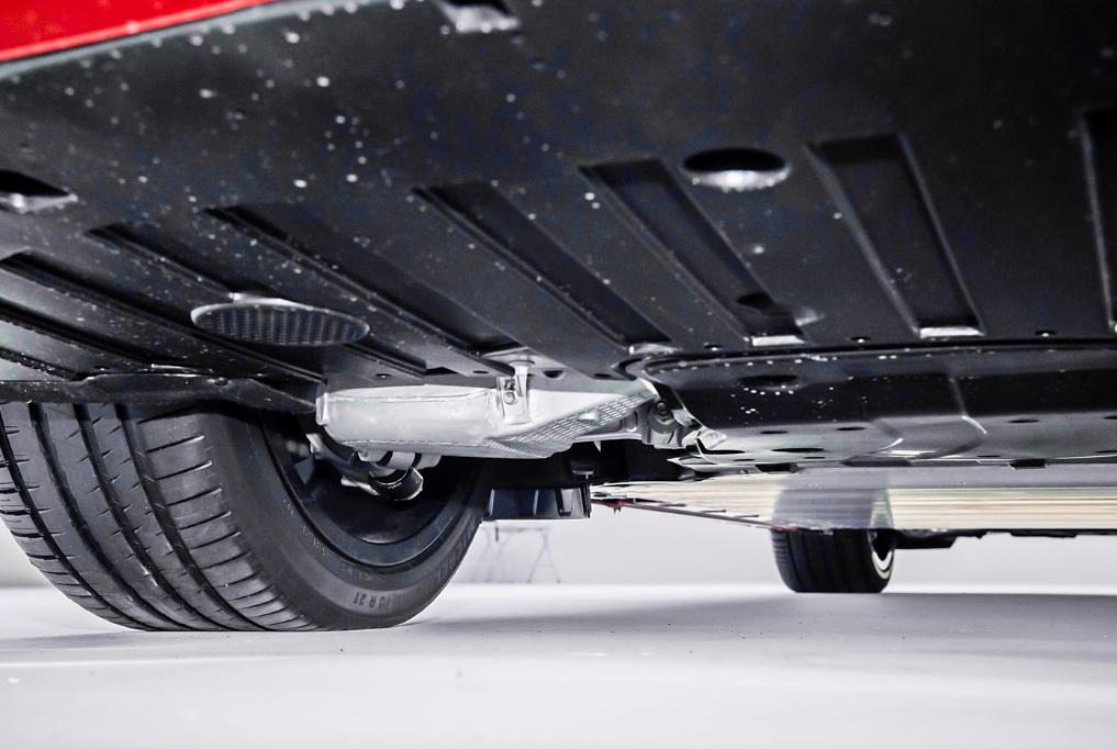 定位于純電中大型轎車,領(lǐng)克Z10新增車型上市,整體性能如何?