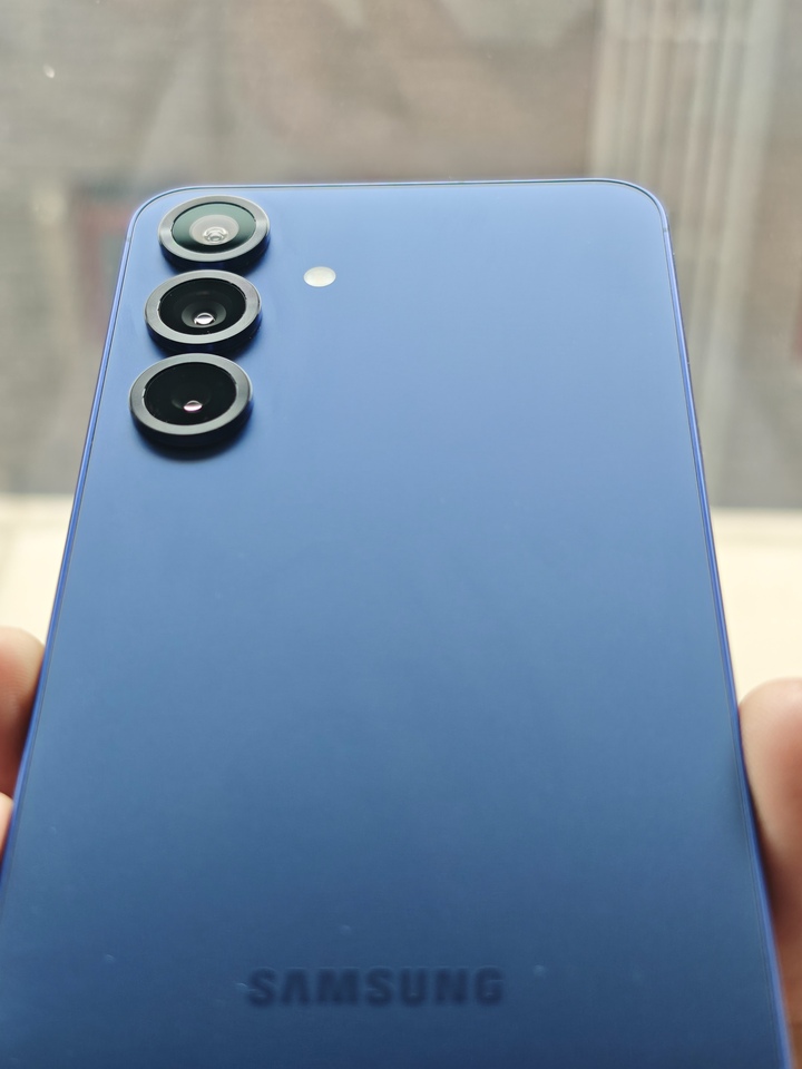 只有162克!三星Galaxy S25,6.2英寸是你要的小屏手機(jī)嗎?