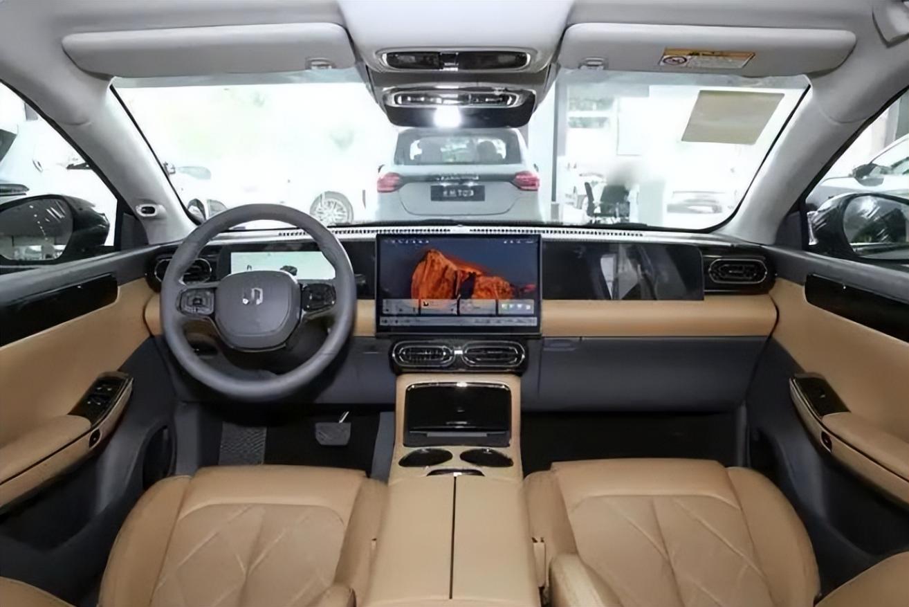 2024款零跑C01,6款車型,總有一款適合您!