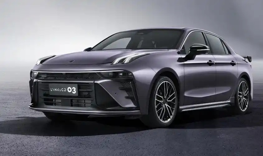 國產(chǎn)運(yùn)動轎車四強(qiáng)PK:2.0T+6秒破百,誰才是你的DreamCar?