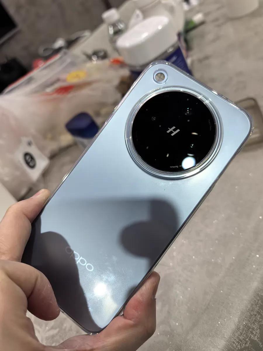 直屏旗艦的逆襲!OPPO Find X8深度體驗:輕薄機身竟藏影像黑科技?