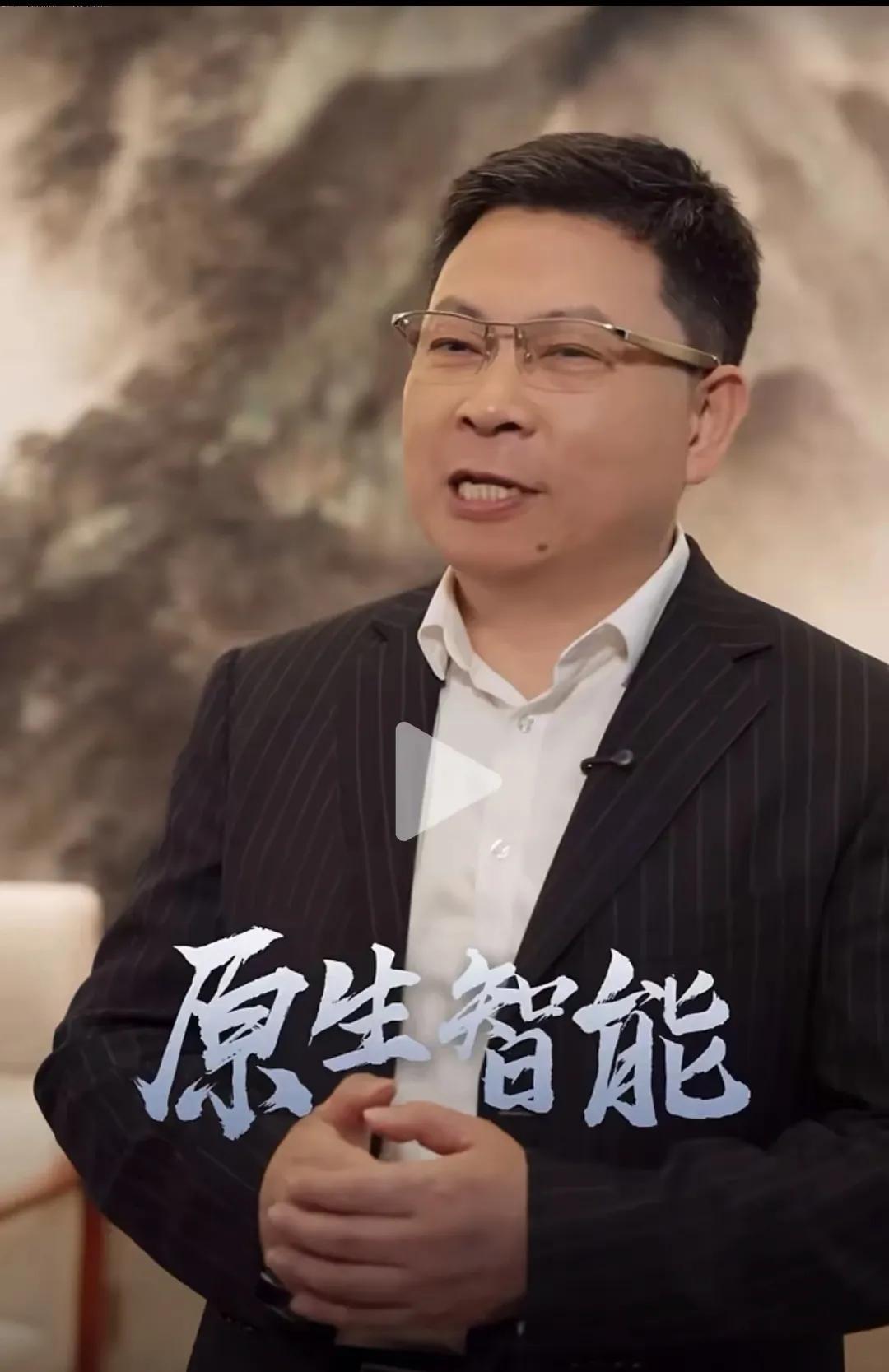 華為新手機(jī)即將發(fā)布!Pocket 3助力鴻蒙系統(tǒng),能否打破行業(yè)局限?