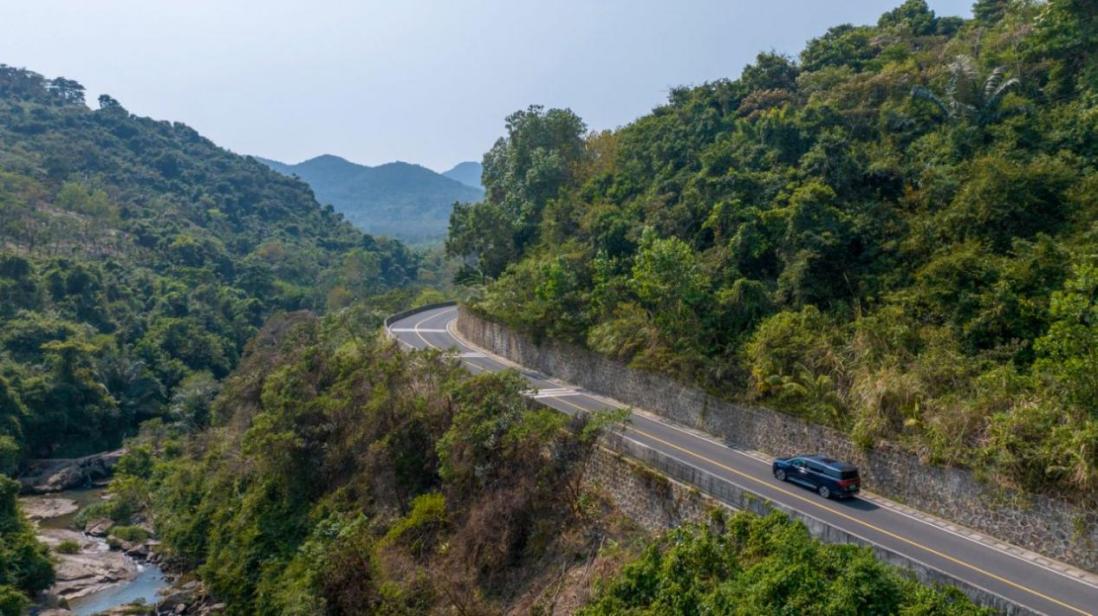 江淮瑞風RF8,憑實力成為旅途上的“寶藏座駕”
