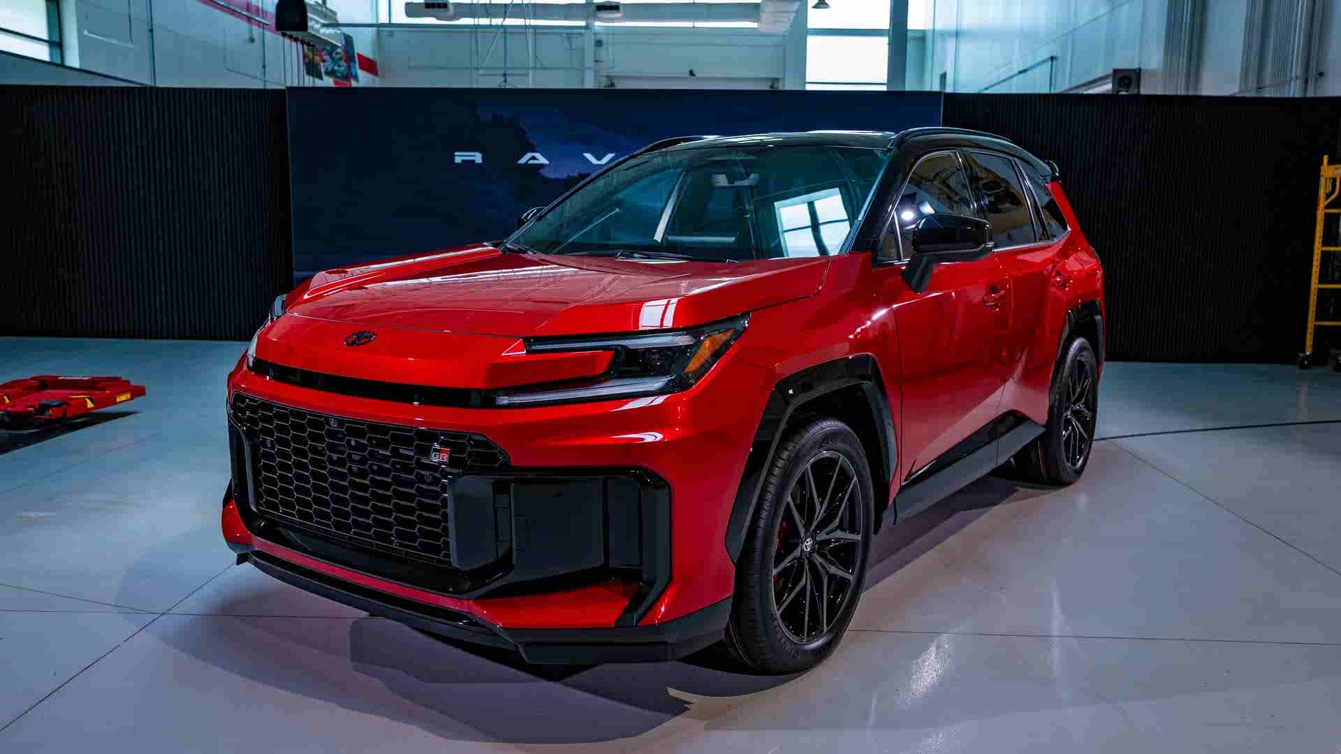 全新豐田RAV4正式發(fā)布,外觀硬派且運(yùn)動(dòng)